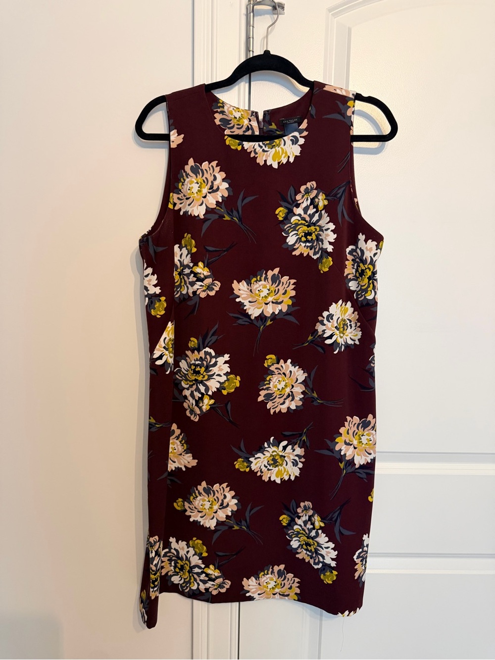 LOFT Burgundy Floral Sleeveless Shift Dress